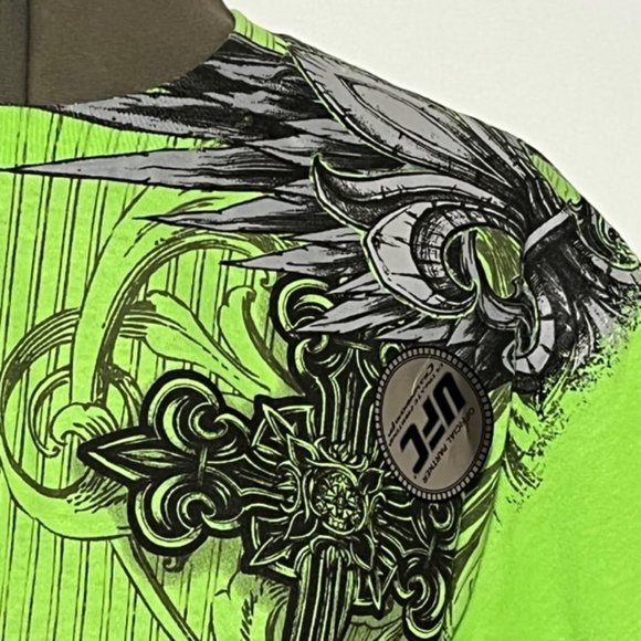 MMA Elite Green T-Shirt With Crosses And Fleur De Lis Design NWT - Picture 6 of 11